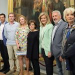 FOTO PLATAFORMA CON VICEPRESIDENTA Y MINISTRA EN EL CONGRESO 22 MAYO 2018 2